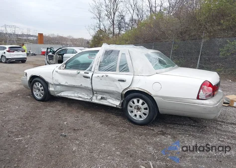 2003 Mercury Grand Marquis Gs z USA, uszkodzony, nr VIN 2MEFM74W23X703173